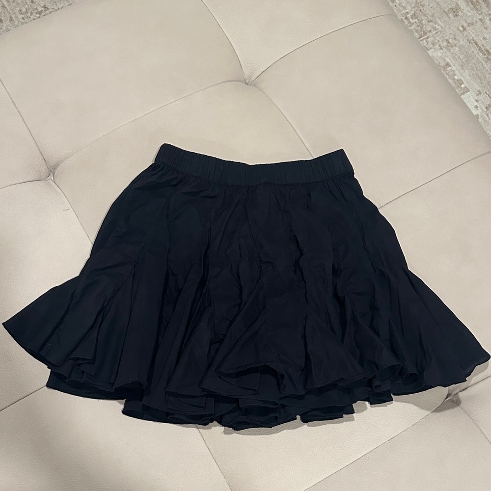 ❄️2 for $50❄️ ✨CLOSET CLEAR OUT SALE✨ RHODE Black Mini Skirt